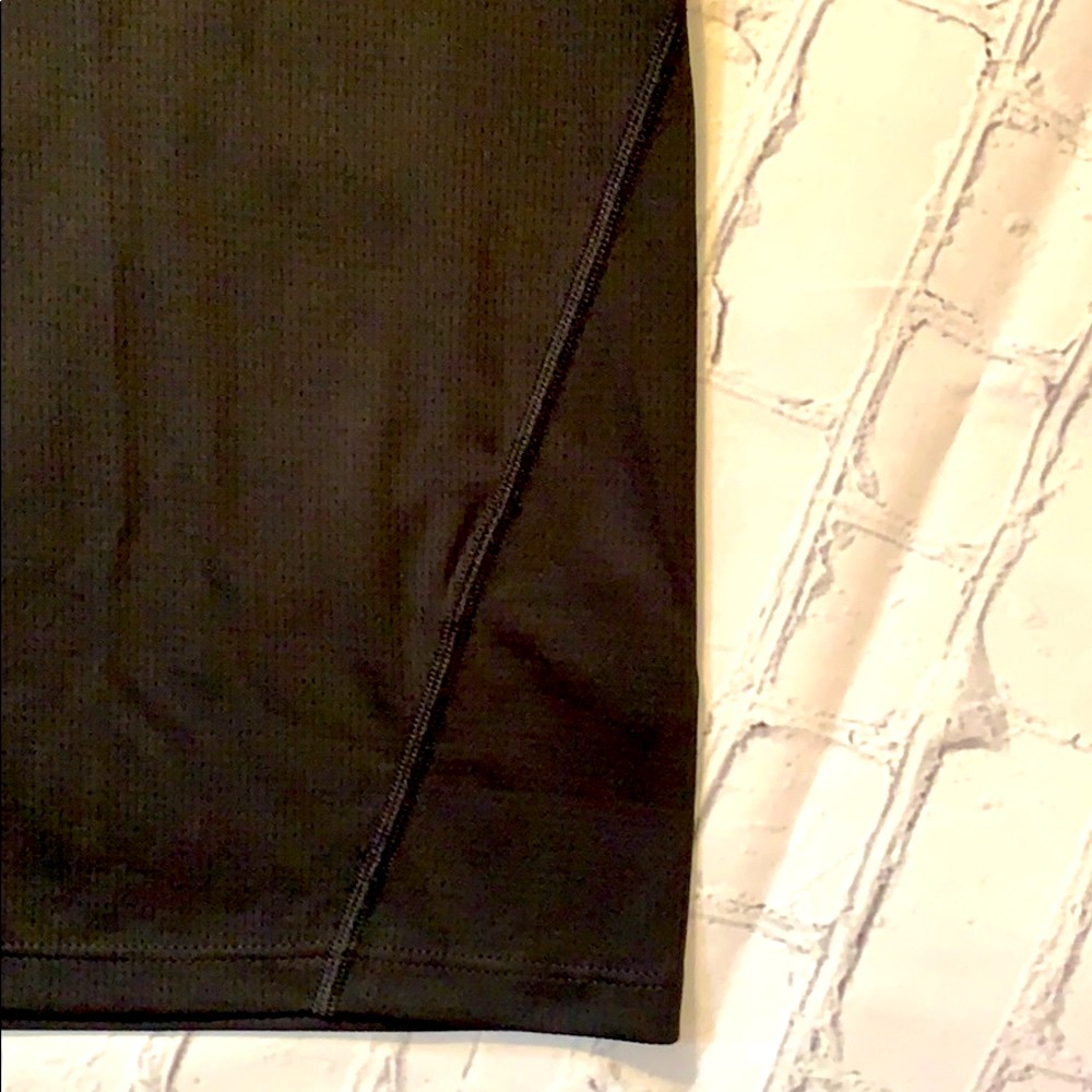 ASICS Men’s Running Shirt - Black - Picture 3 of 8